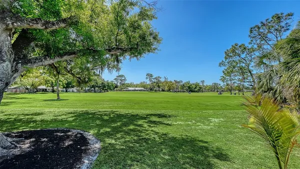 $635,000 | 836 Magellan Drive, Sarasota, FL 34243
