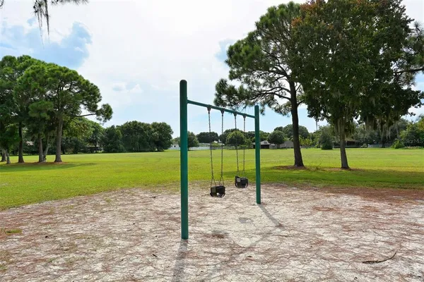 $635,000 | 836 Magellan Drive, Sarasota, FL 34243