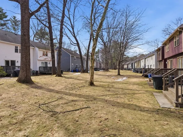 $429,900 | 139 Wellman Avenue, Unit 139, Chelmsford, MA 01863