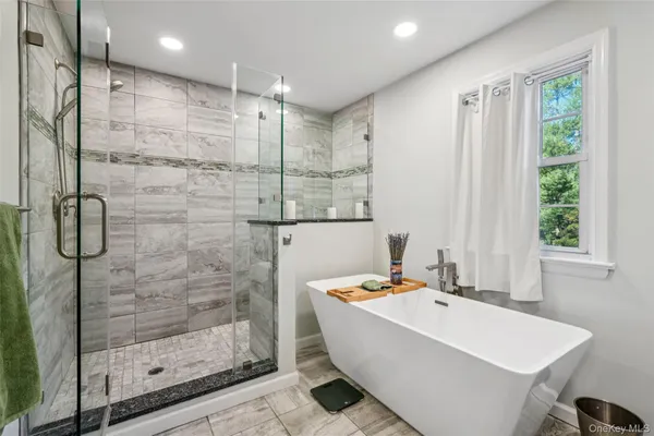 $1,620,000 | 8 Abbey Road, West Nyack, NY 10994