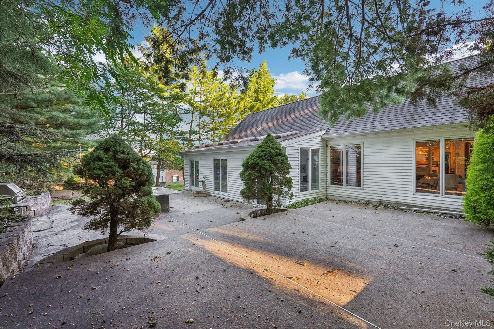 8 Abbey Road West Nyack, NY 10994 - Photo 37 of 38 a view of a house with a tree in front of it