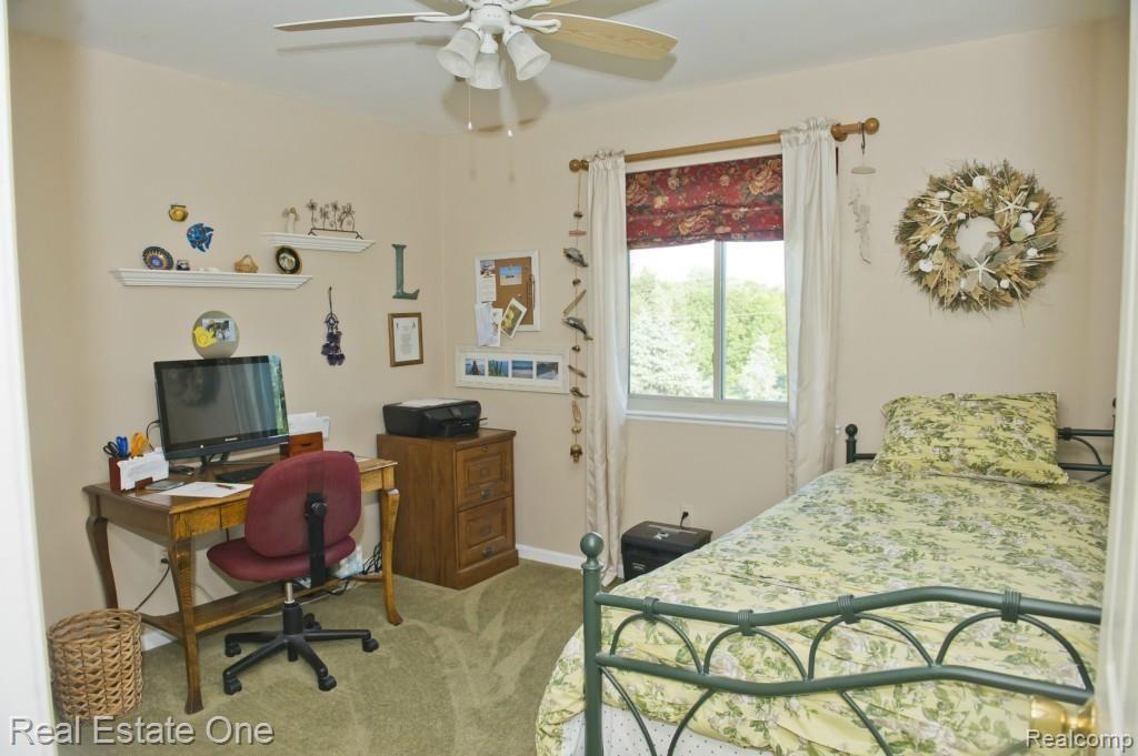 11862 Stoney Ridge Road Brighton, MI 48114 - Photo 18 of 37 LMS_0618.jpg