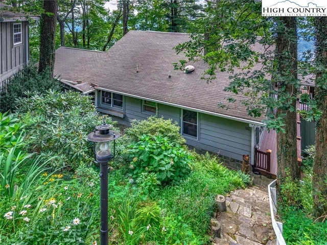 $1,375,000 | 270 Buxton Street, Blowing Rock, NC 28605