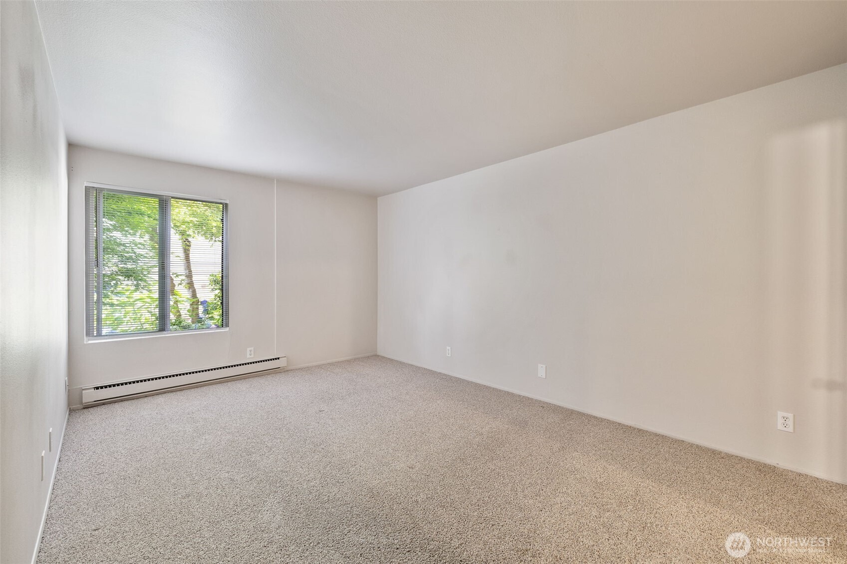 8516 196th Street Southwest, Unit 105 Edmonds, WA 98026 - Photo 18 of 40
