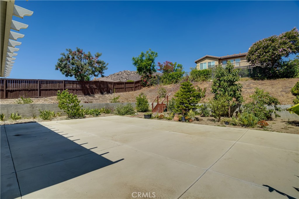12179 Dewar Drive Riverside, CA 92505 - Photo 33 of 53 a view of a backyard