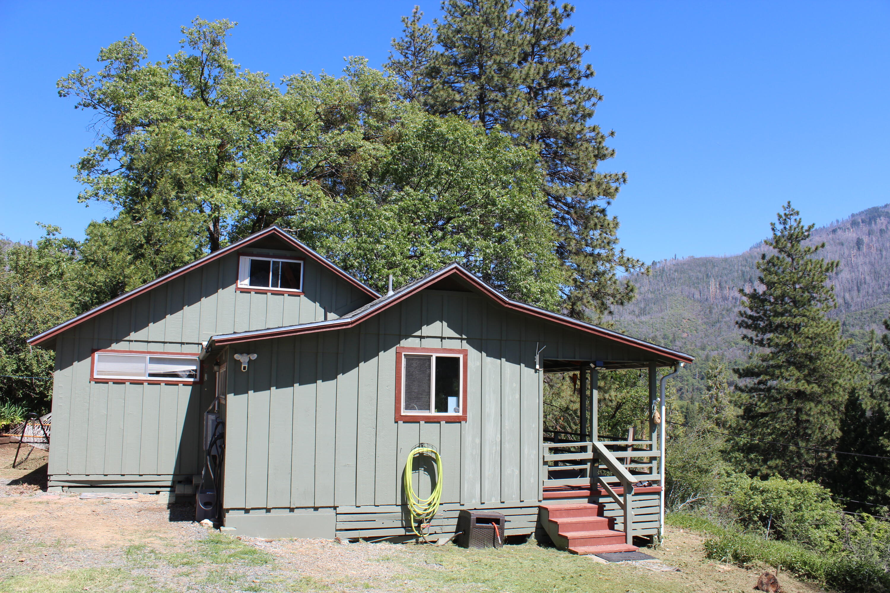 427 Sutherland Drive Springville, CA 93265 - Photo 41 of 55 Side view
