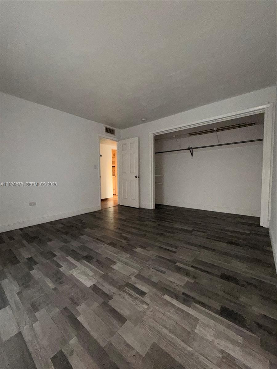 7250 Southwest 94th Place, Unit B8 Miami, FL 33173 - Photo 8 of 23