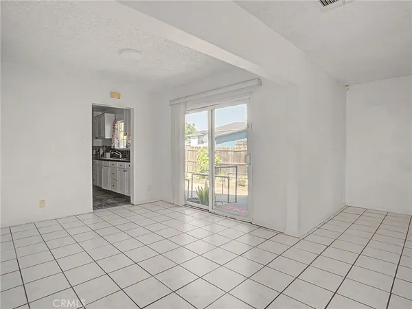 $999,000 | 4125 Lennox Boulevard, Inglewood, CA 90304