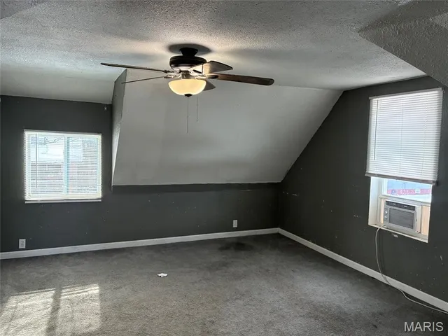 $109,900 | 601 8th Street, Highland, IL 62249