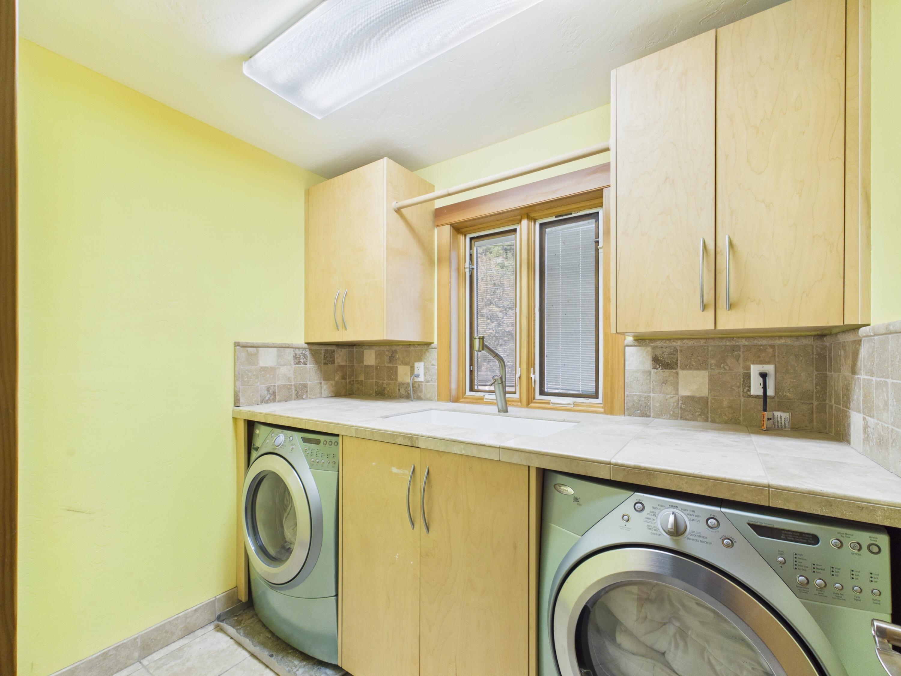 22689 Alderpoint Road Alderpoint, CA 95511 - Photo 50 of 146 Gallery Image 50