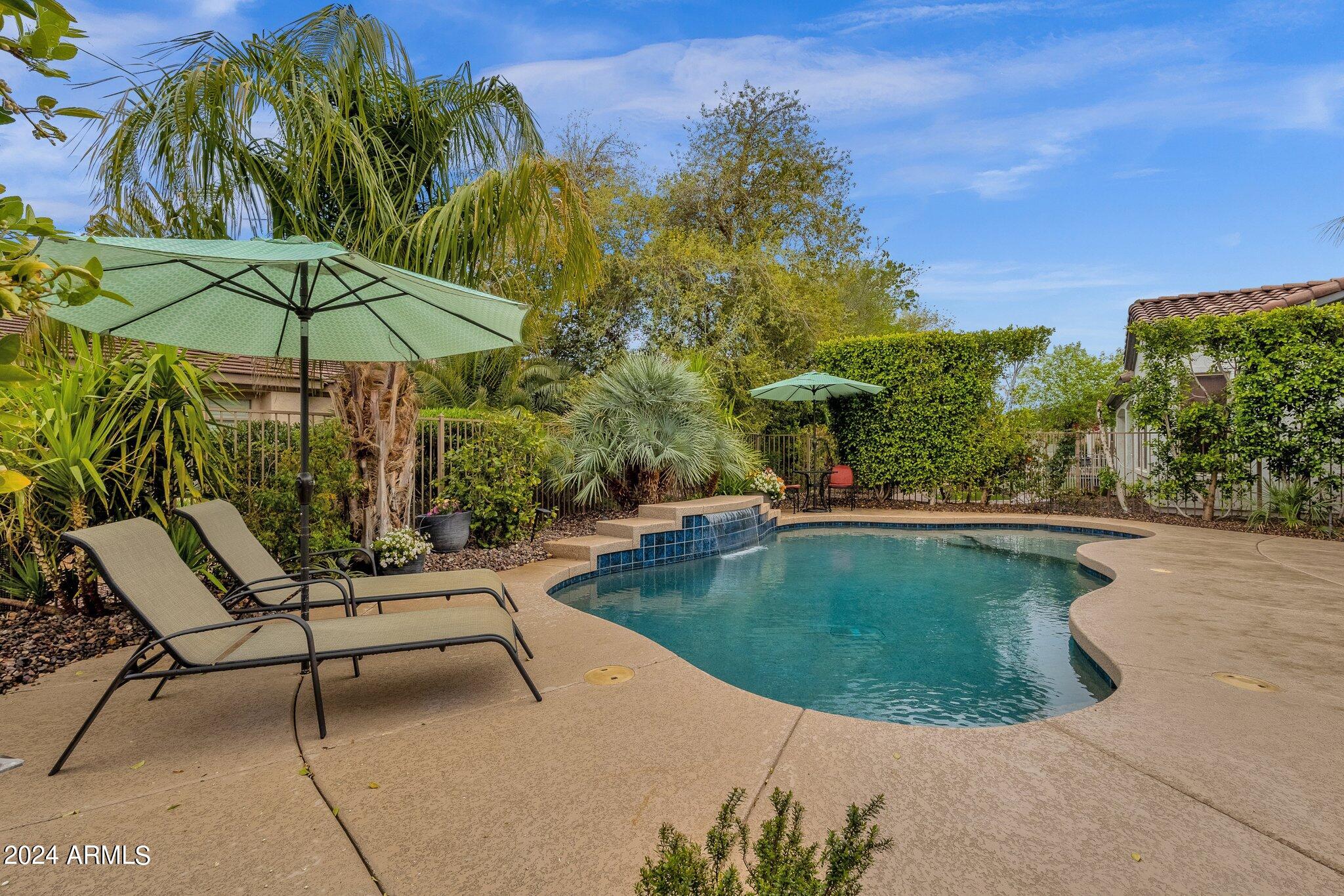 4636 East Rakestraw Lane Gilbert, AZ 85298 - Photo 34 of 35 33-web-or-mls-4636-e-rakestraw-ln