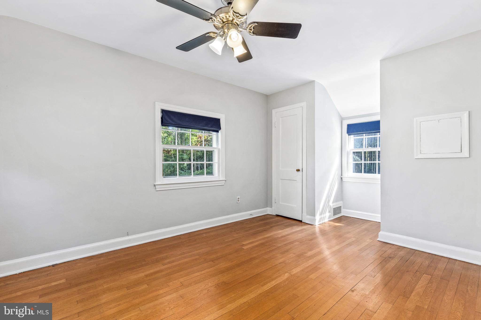5911 Harwick Road Bethesda, MD 20816 - Photo 21 of 33 Second Bedroom