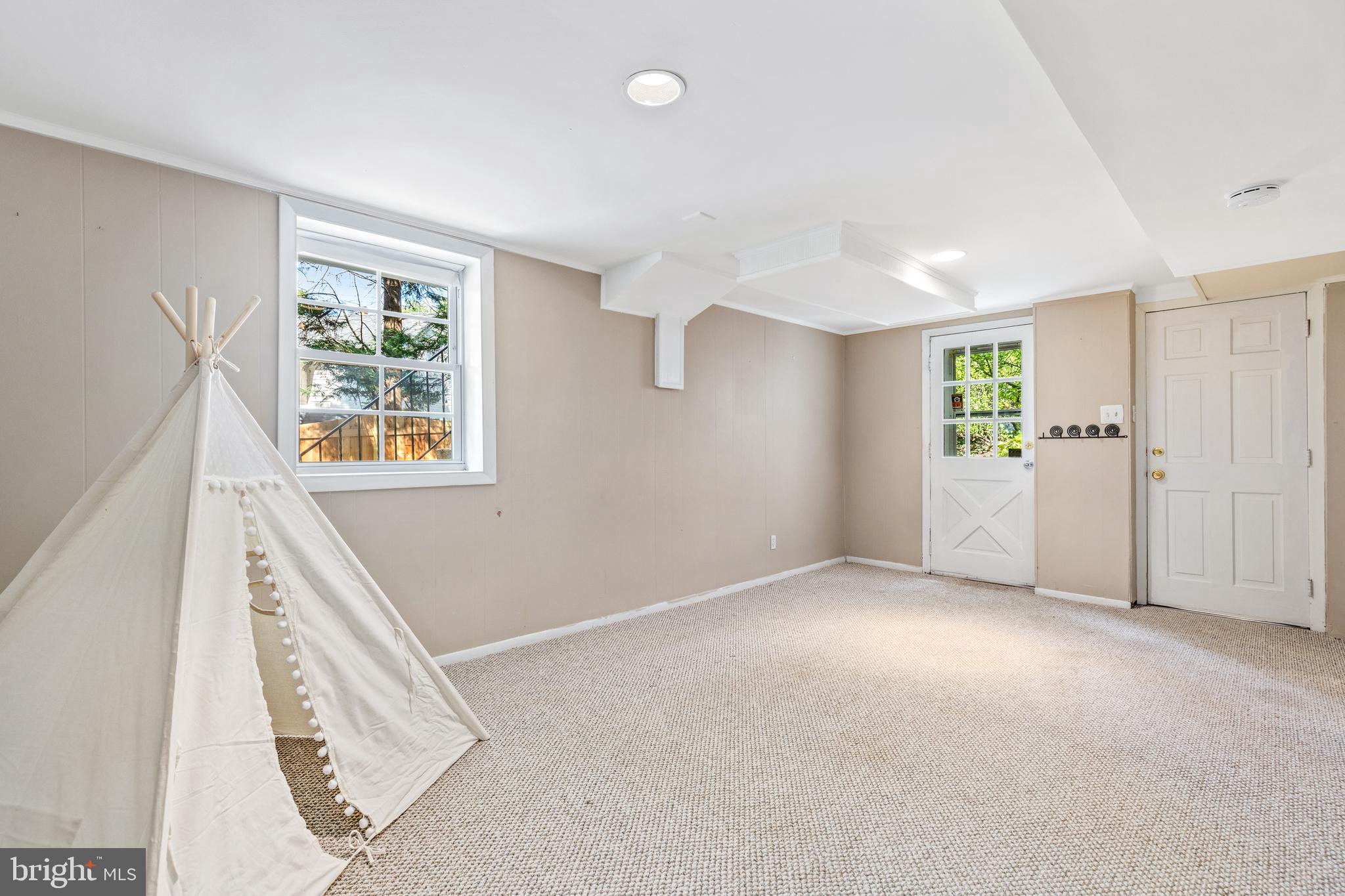 5911 Harwick Road Bethesda, MD 20816 - Photo 24 of 33 Recreation Room