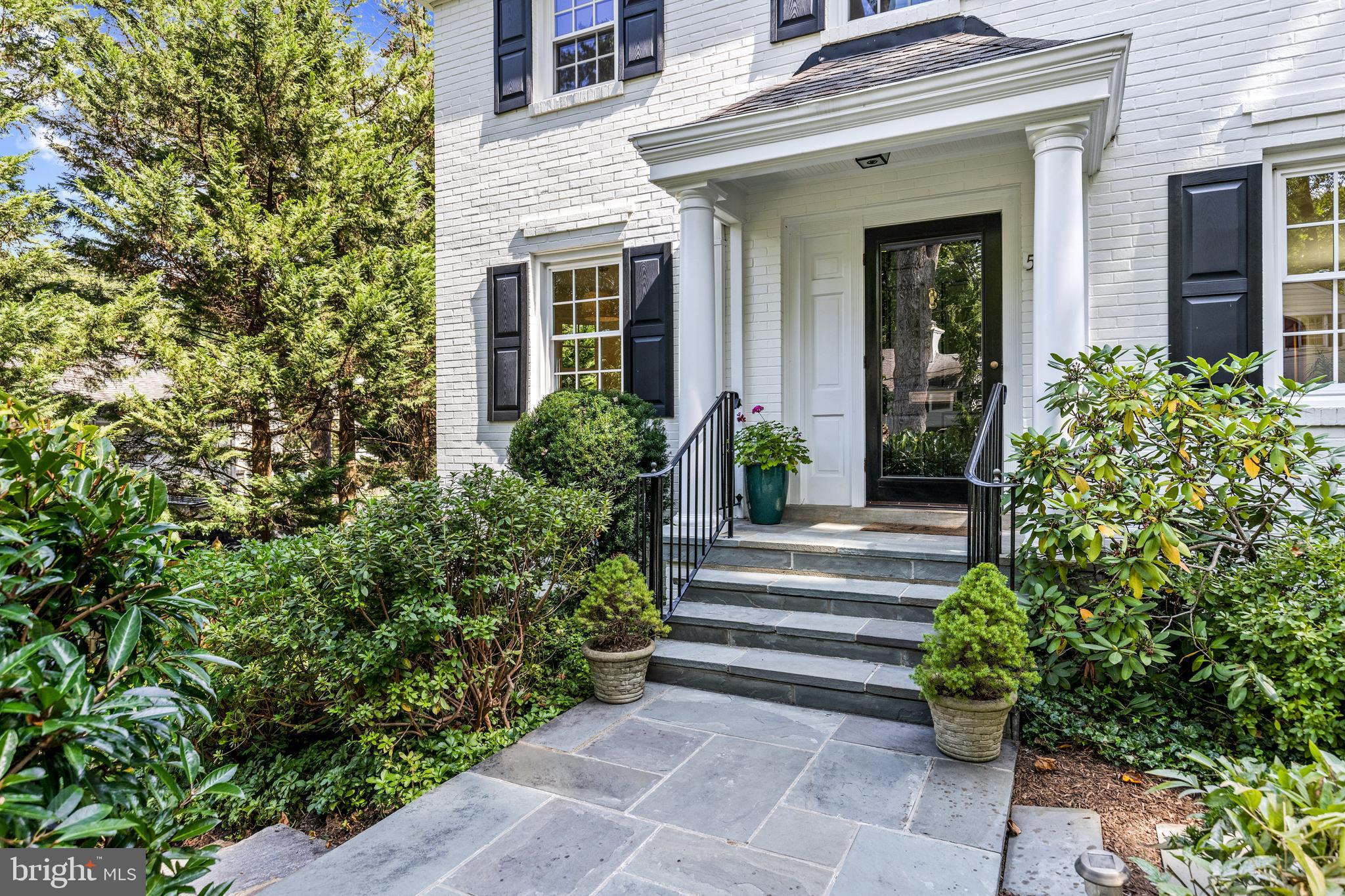 5911 Harwick Road Bethesda, MD 20816 - Photo 4 of 33 Front Portico