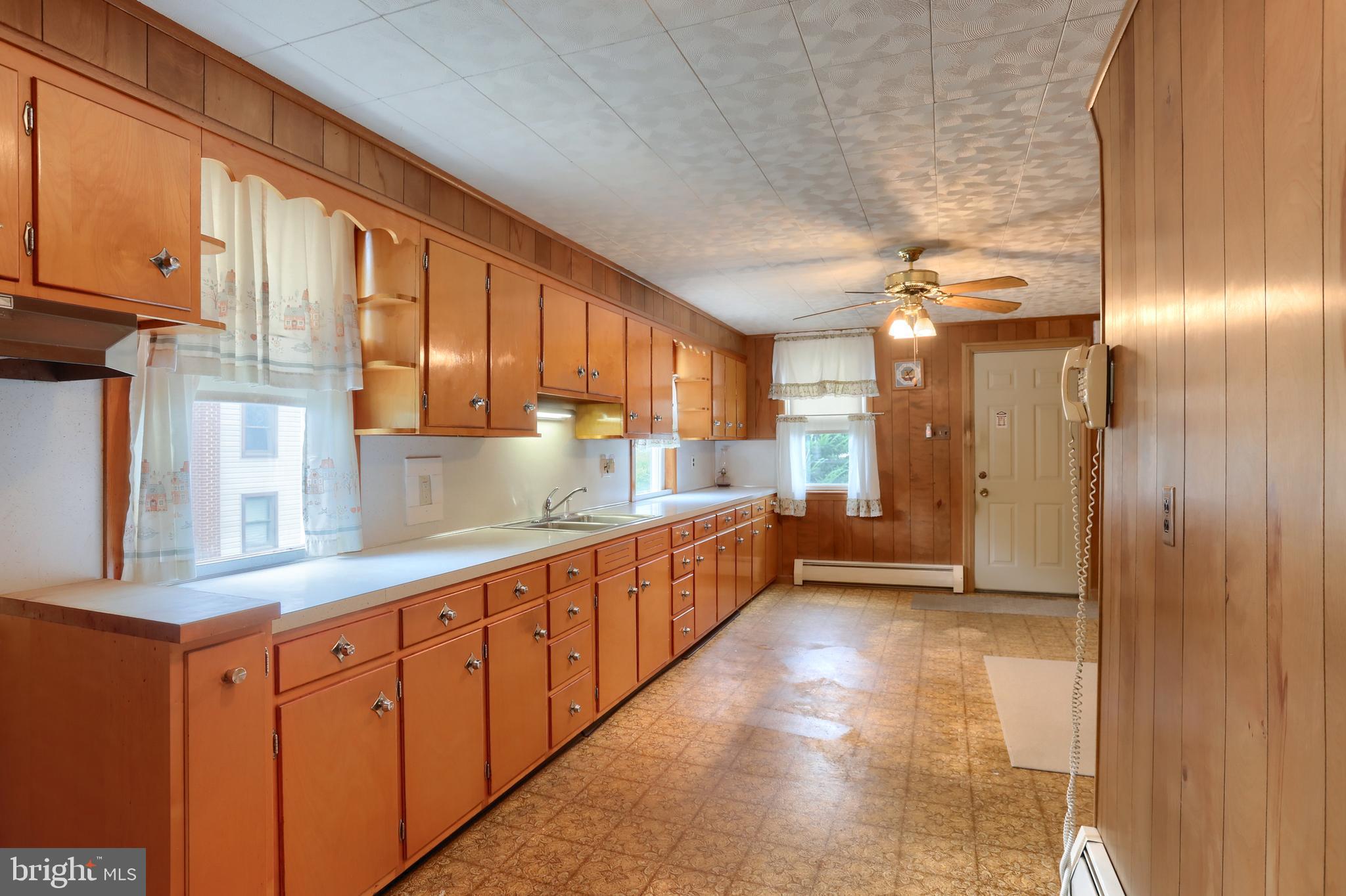 356 Rexmont Road Lebanon, PA 17042 - Photo 6 of 26 kitchen
