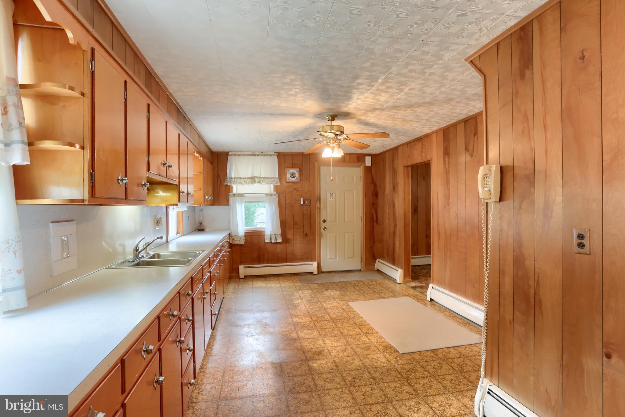 356 Rexmont Road Lebanon, PA 17042 - Photo 7 of 26 kitchen