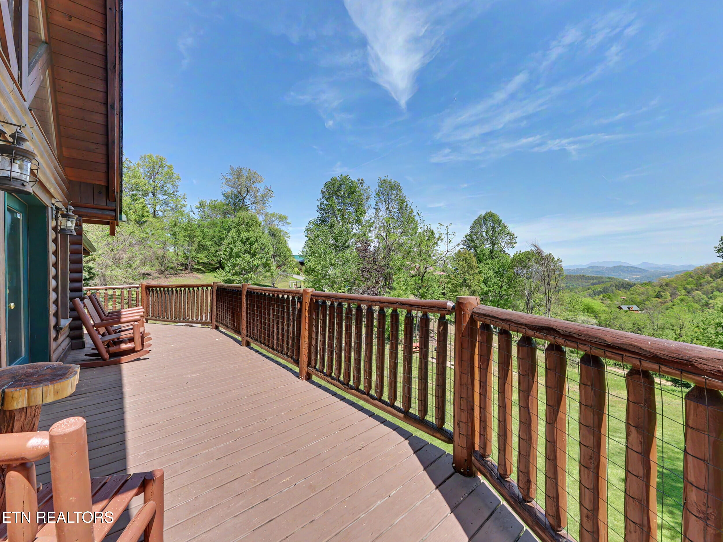 2414 Walnut Cove Way Sevierville, TN 37862 - Photo 38 of 53 40_img_5889