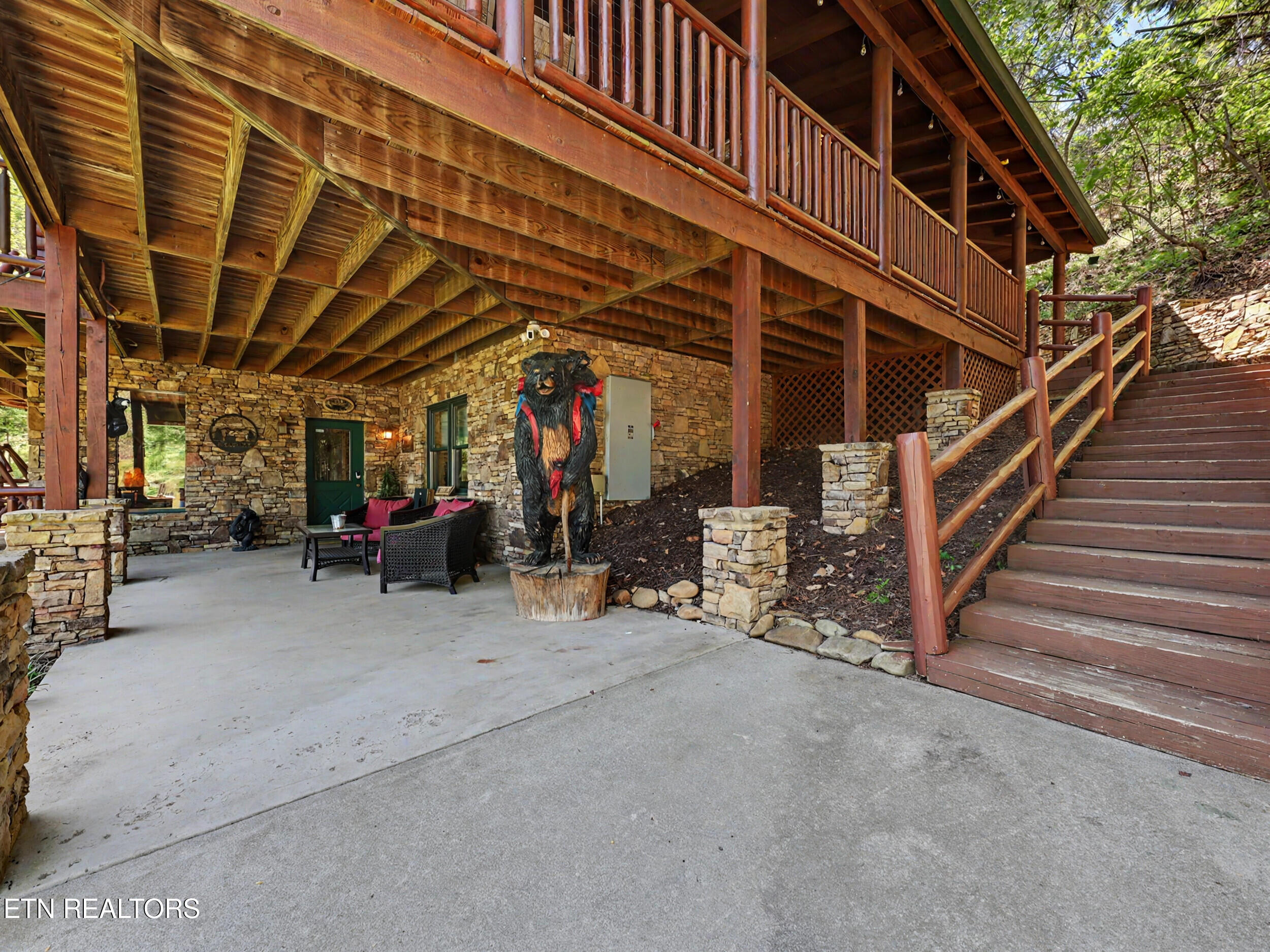 2414 Walnut Cove Way Sevierville, TN 37862 - Photo 40 of 53 42_img_5898