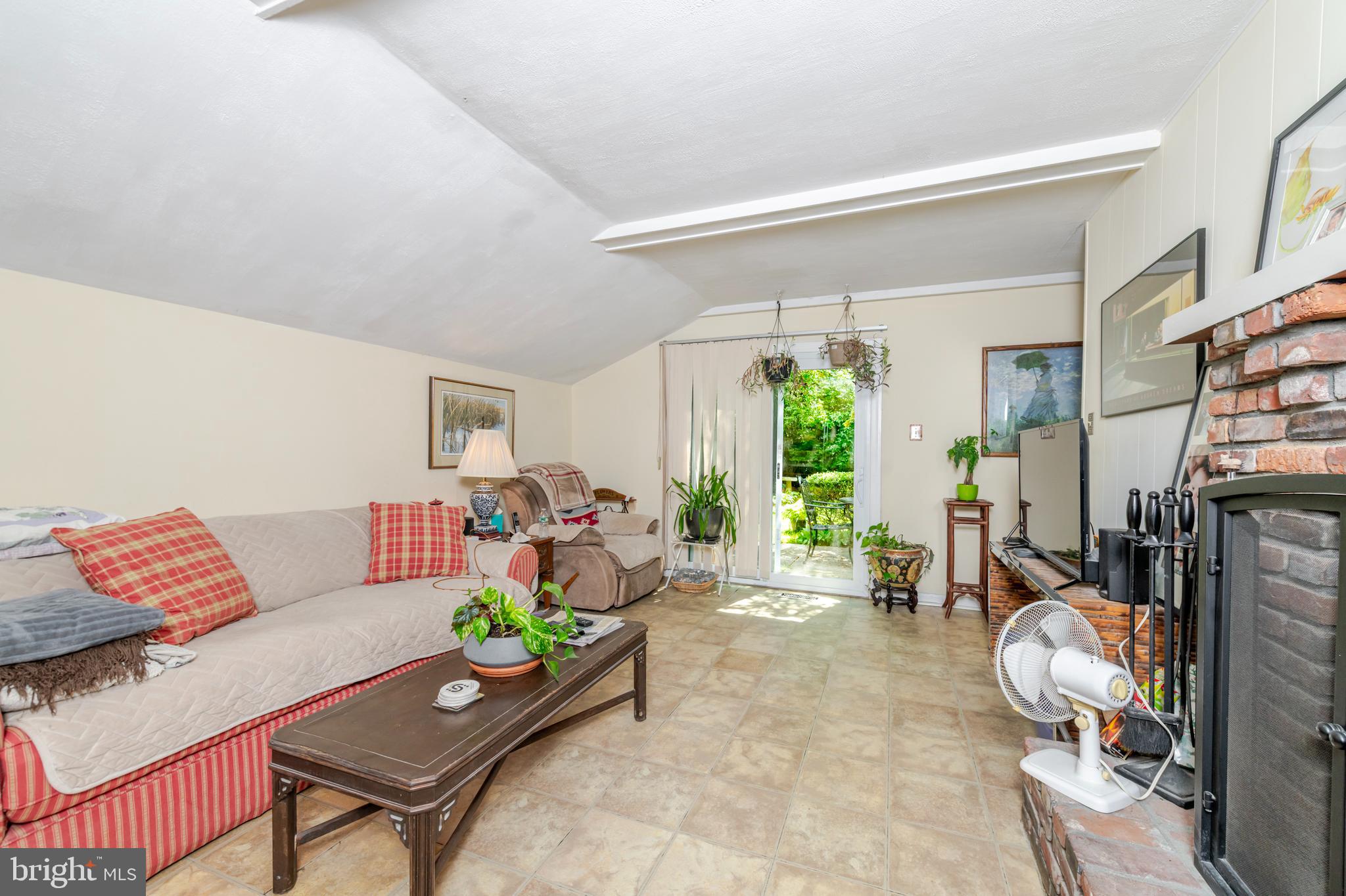 38 Madison Drive Clementon, NJ 08021 - Photo 15 of 31