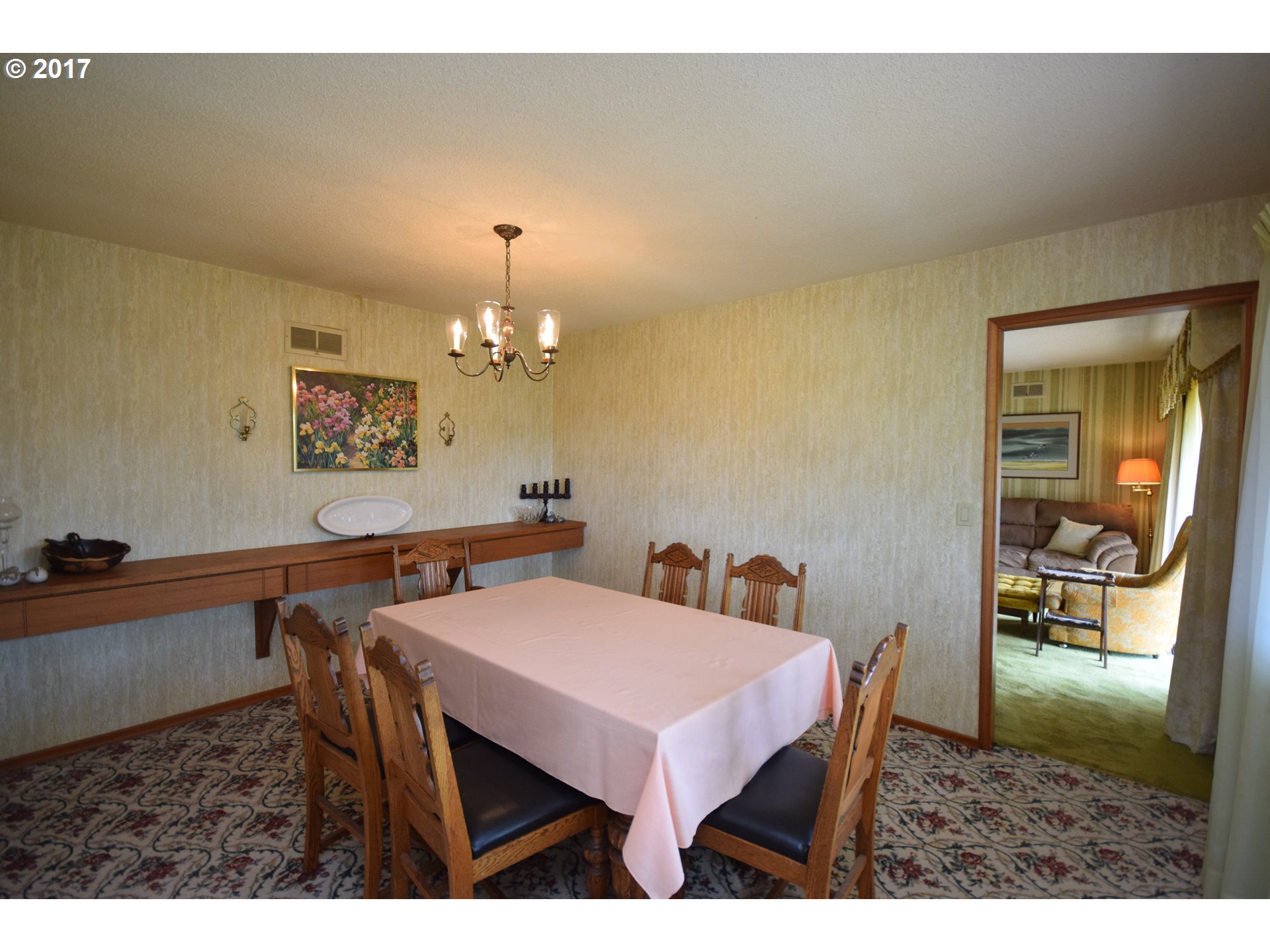 13510 Southeast Callahan Road Happy Valley, OR 97086 - Photo 8 of 28 Gallery Image 8