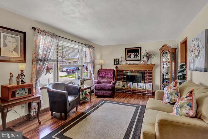275 Sunset Avenue Hanover, PA 17331 - Photo 8 of 41 Gallery Image 8