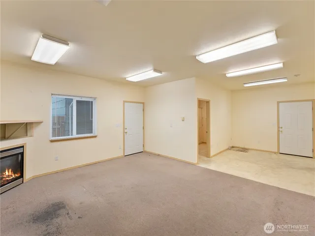 $449,000 | 920 Southwest Bowmer Street, Oak Harbor, WA 98277