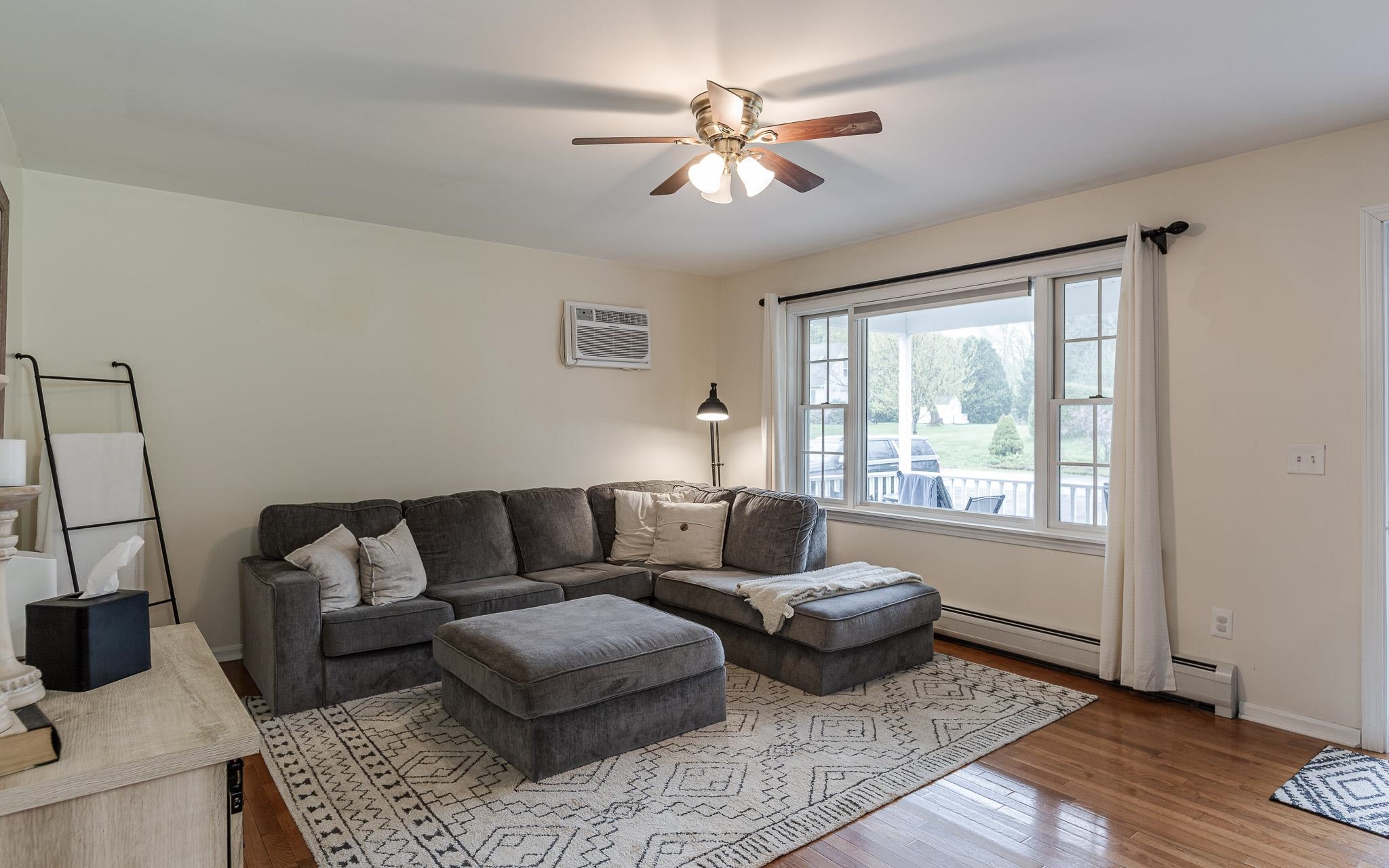 9 Dearborn Circle Walpole, NH 03608 - Photo 5 of 39