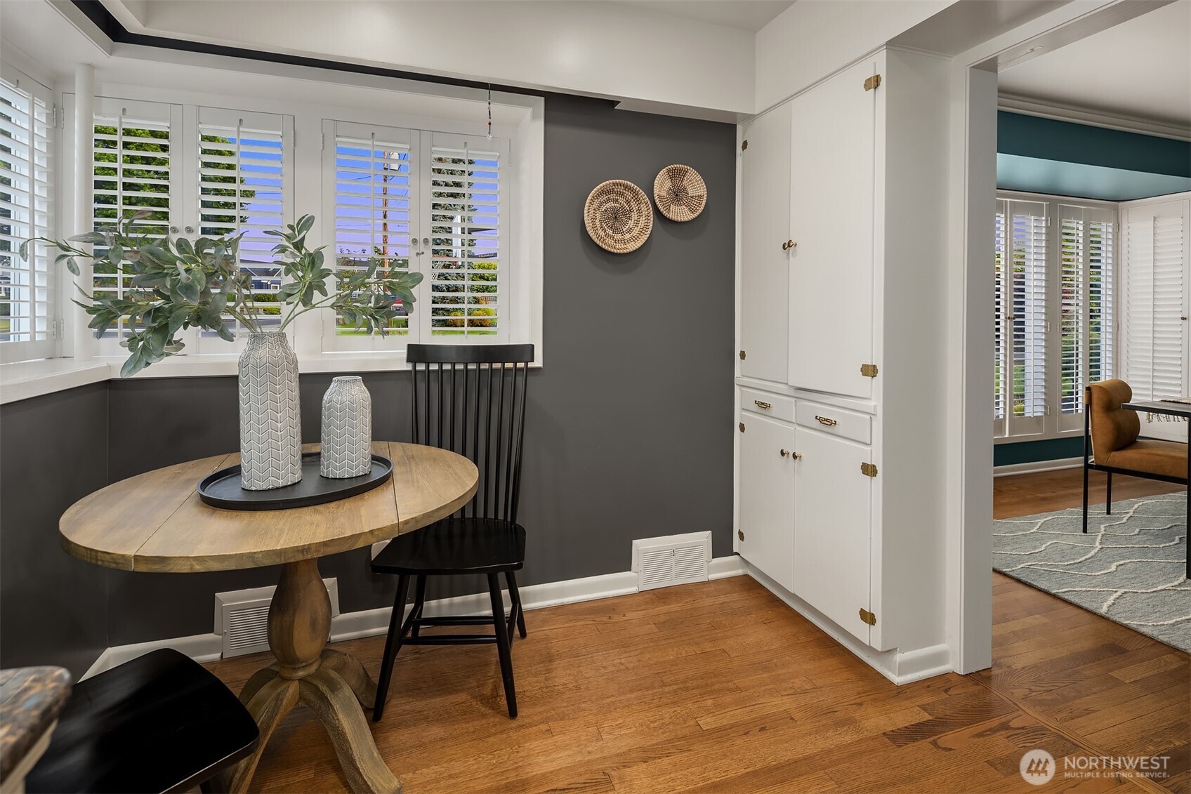 640 Alverson Boulevard Everett, WA 98201 - Photo 15 of 40 a view of a room with furniture and wooden floor