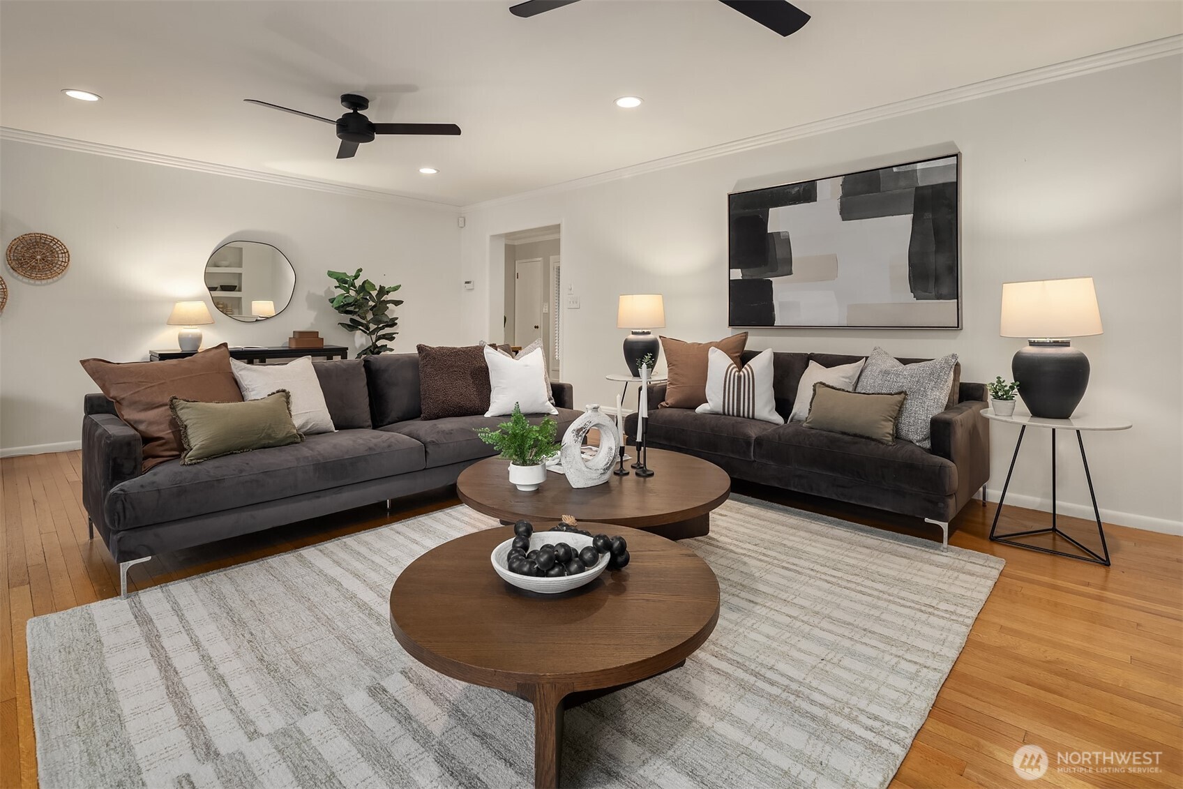 640 Alverson Boulevard Everett, WA 98201 - Photo 8 of 40 a living room with furniture and a wooden floor