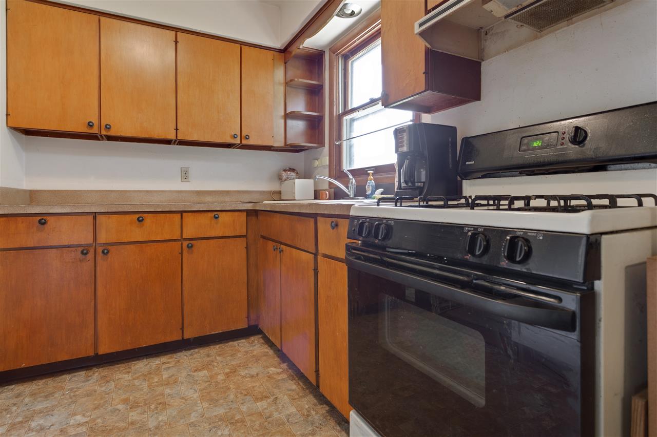 2019 Ridgeland Road Rockford, IL 61108 - Photo 5 of 17 Gallery Image 5