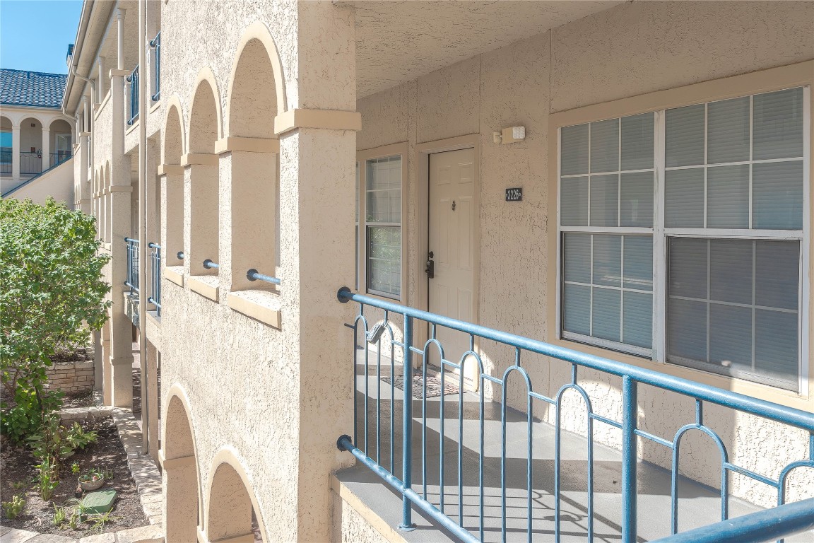 3404 American Drive, Unit 3226 Lago Vista, TX 78645 - Photo 9 of 40 a view of a balcony
