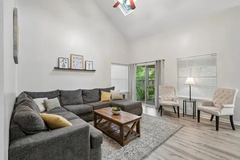 $324,900 | 353 Archdale Boulevard, North Charleston, SC 29418