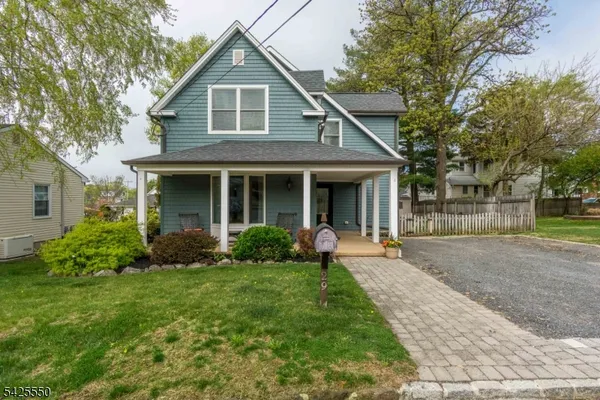$785,000 | 29 Central Avenue, Atlantic Highlands, NJ 07716