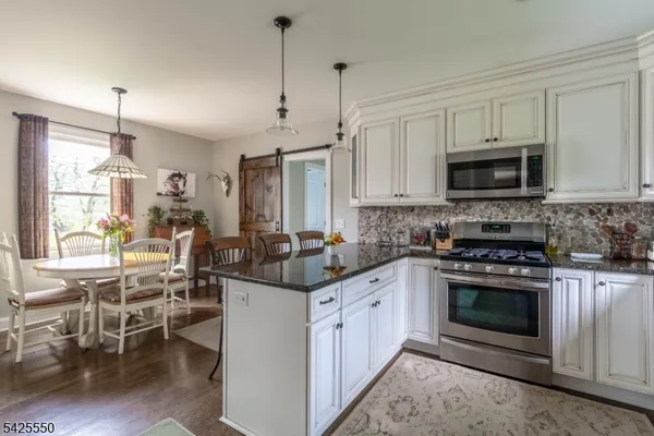$785,000 | 29 Central Avenue, Atlantic Highlands, NJ 07716