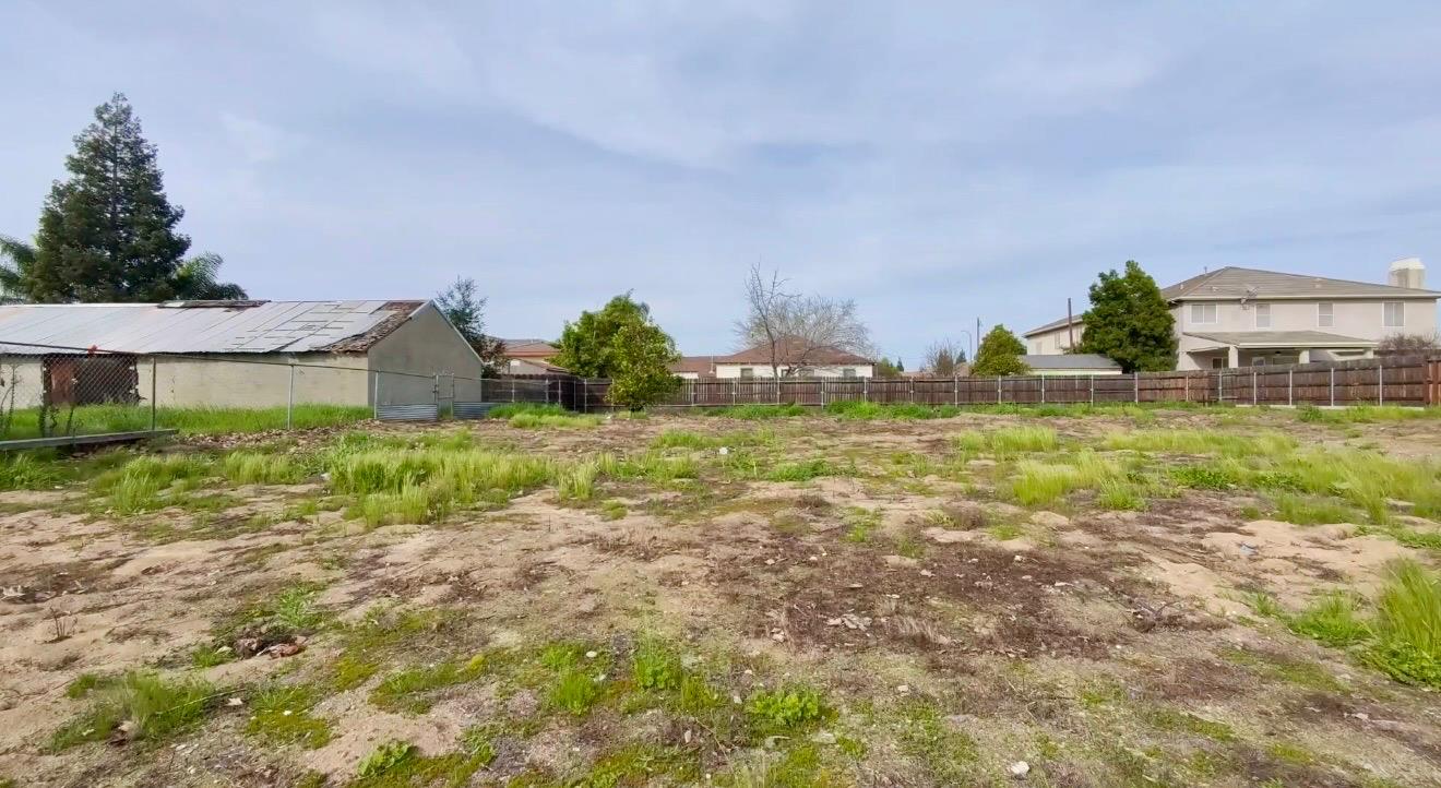 163 Franklin Lane Ripon, CA 95366 - Photo 3 of 7