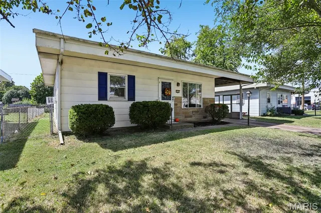 $84,500 | 2502 Propes Avenue, Granite City, IL 62040