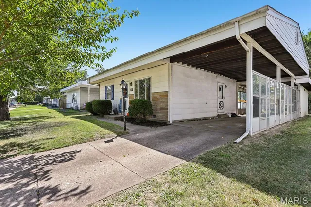 $84,500 | 2502 Propes Avenue, Granite City, IL 62040