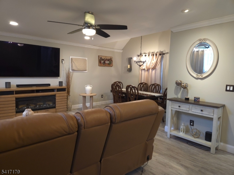 321 Wagon Wheel Road Montague, NJ 07827 - Photo 4 of 36