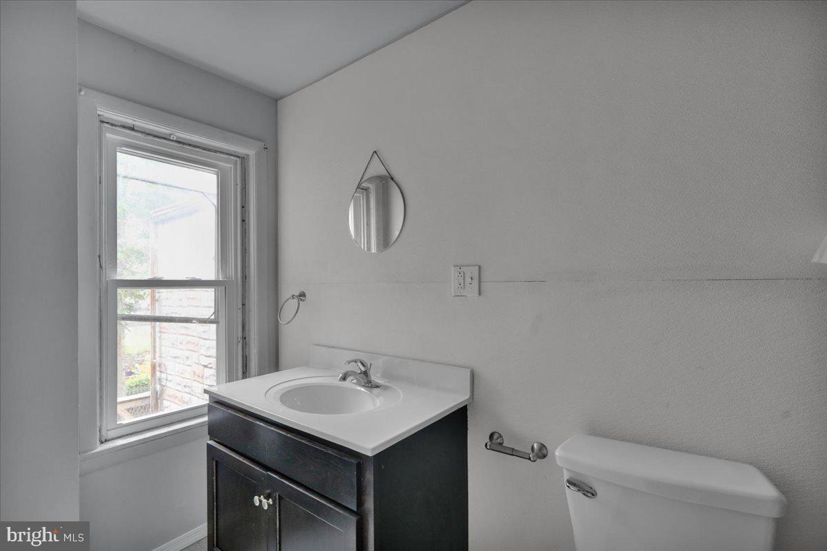 226 Hudson Street Reading, PA 19601 - Photo 13 of 19 Gallery Image 13
