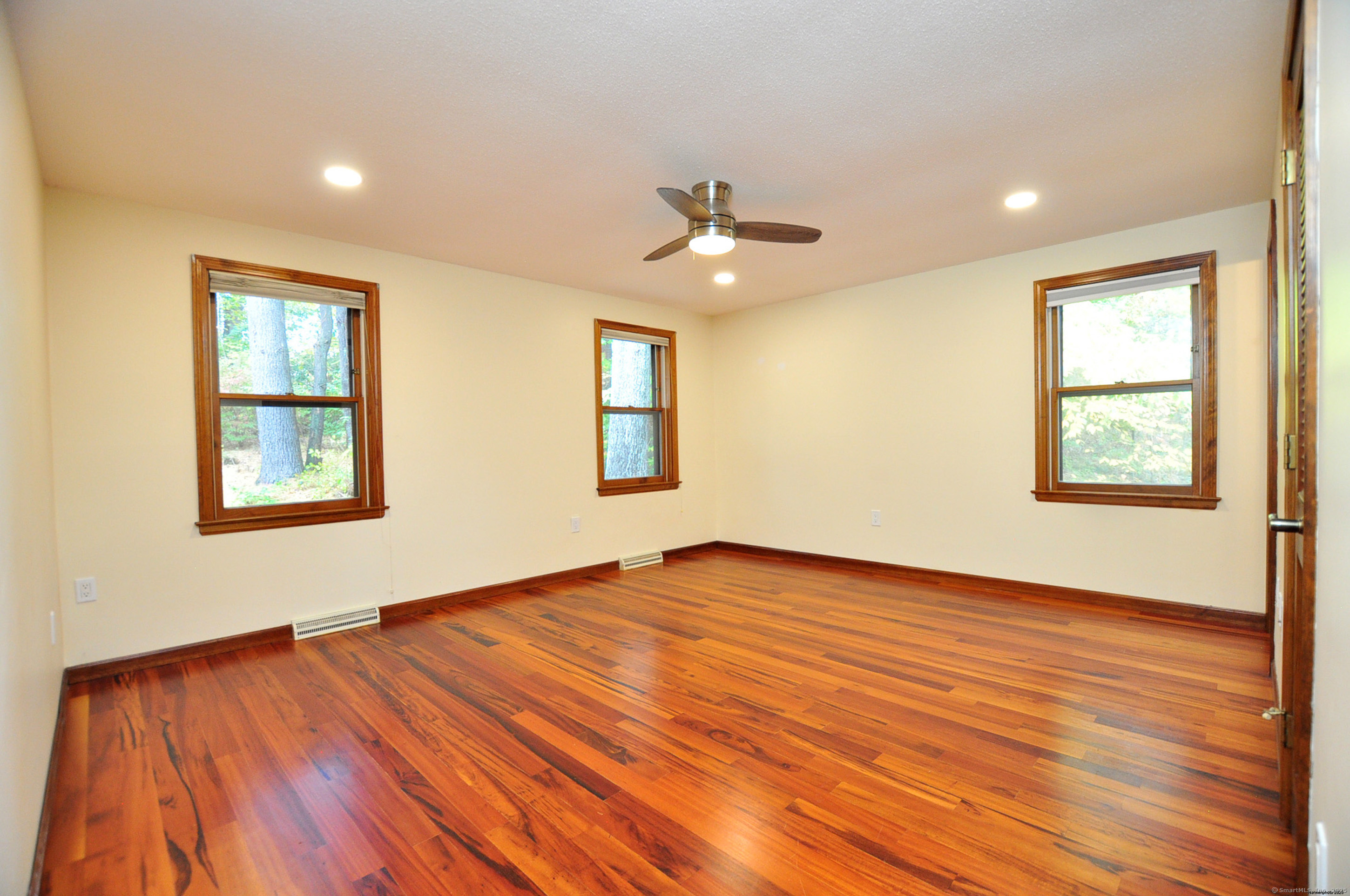 39 Woodduck Farms Road Windsor, CT 06095 - Photo 27 of 39