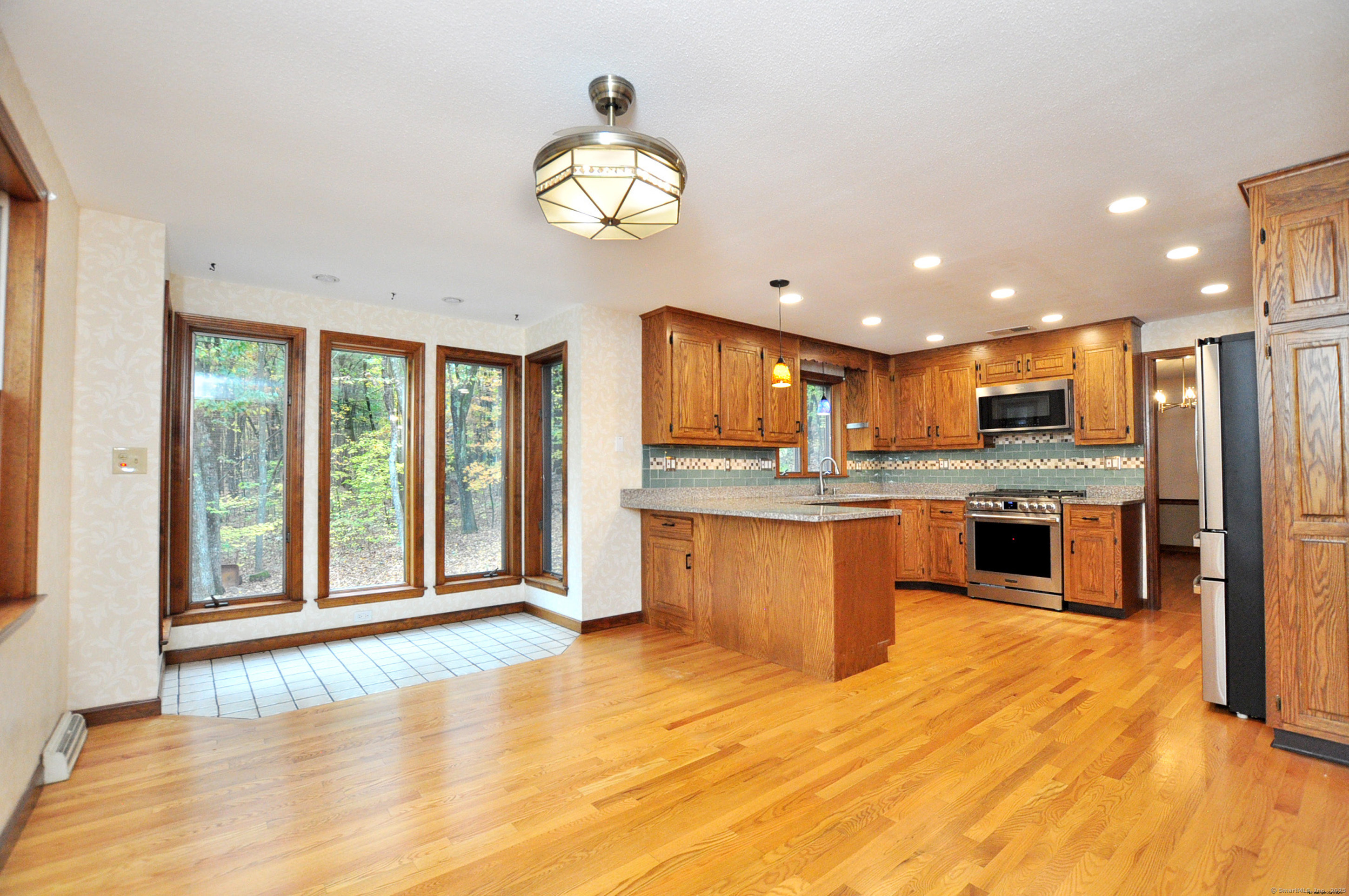 39 Woodduck Farms Road Windsor, CT 06095 - Photo 9 of 39