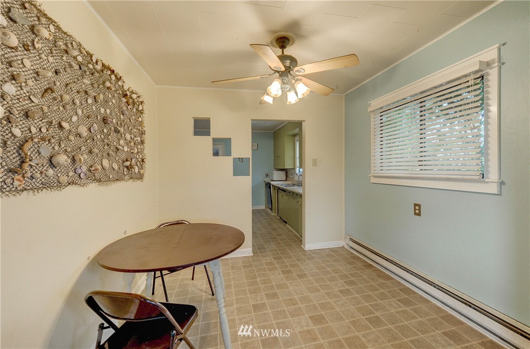 1020 Rockefeller Avenue Everett, WA 98201 - Photo 9 of 16 Gallery Image 9