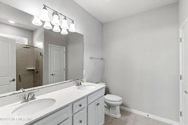 $2,250 | 4570 Creekside Bluff Street, Jacksonville, FL 32226