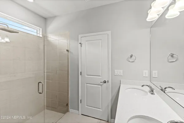$2,250 | 4570 Creekside Bluff Street, Jacksonville, FL 32226