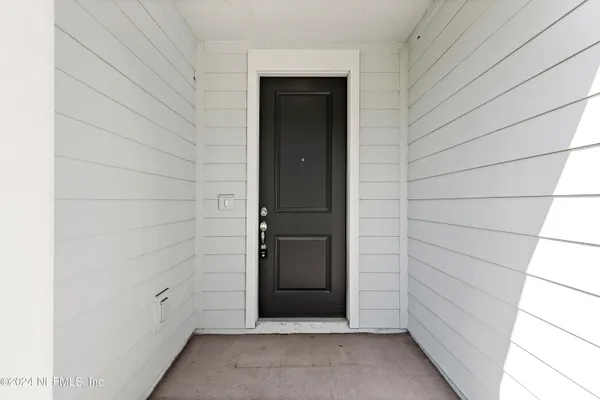 $2,250 | 4570 Creekside Bluff Street, Jacksonville, FL 32226