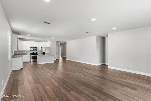 $2,250 | 4570 Creekside Bluff Street, Jacksonville, FL 32226