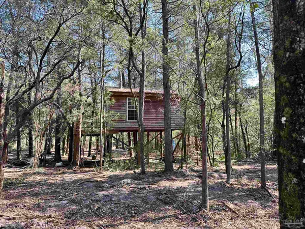 $350,000 | 3700 Vantage Road, Cantonment, FL 32533