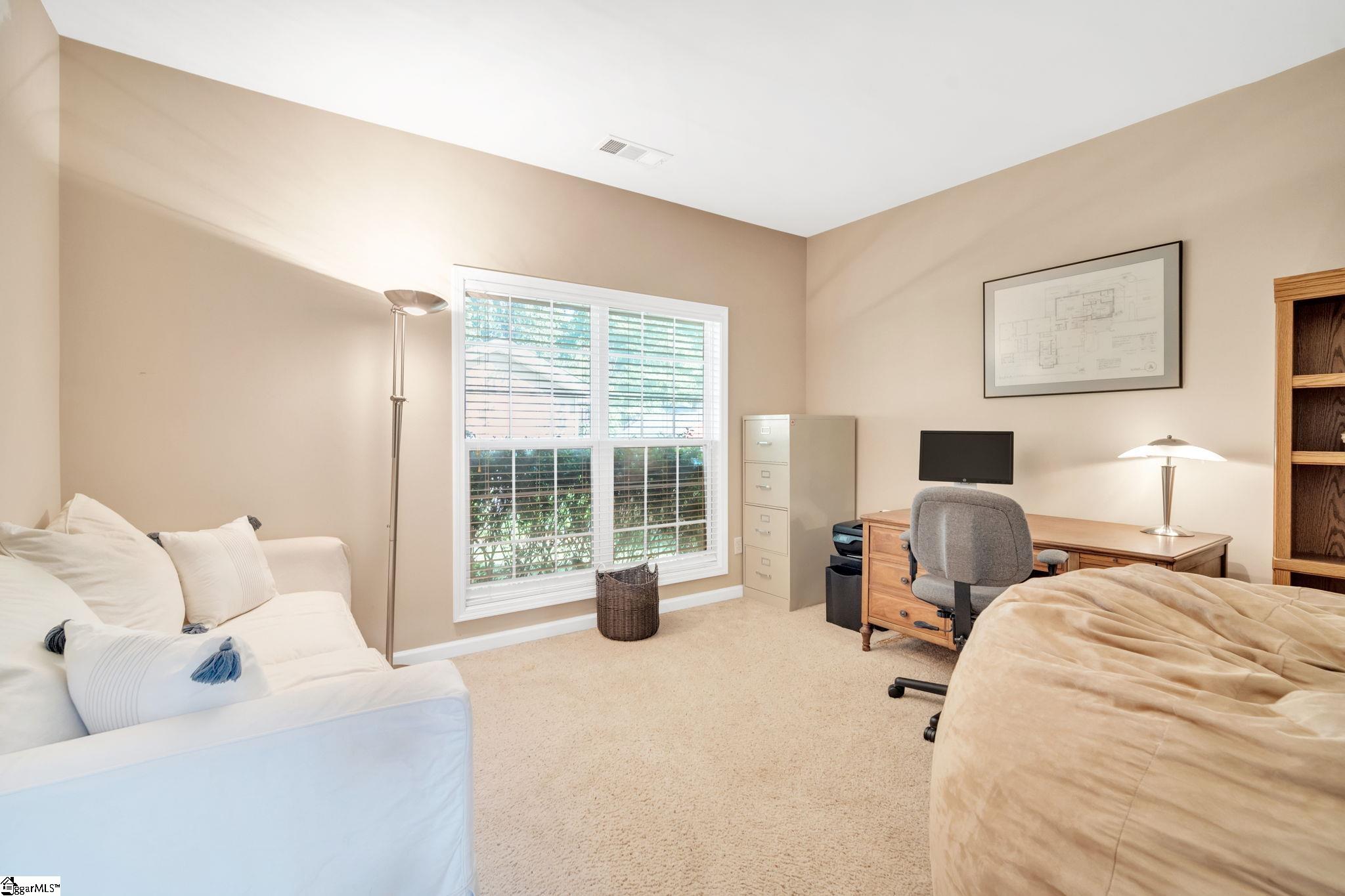 305 Rivanna Lane Greenville, SC 29607 - Photo 12 of 34