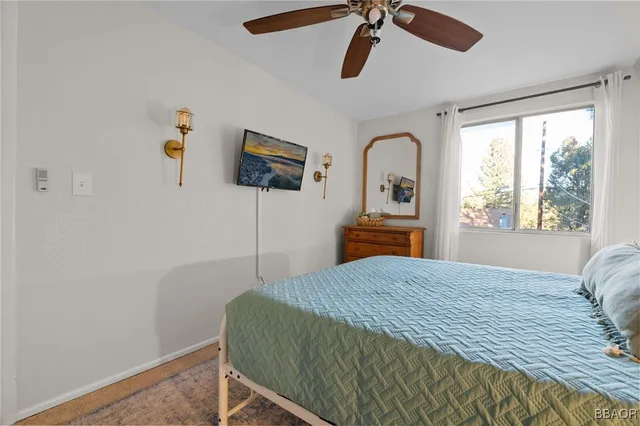 $375,000 | 156 Victoria Lane, Sugarloaf, CA 92386