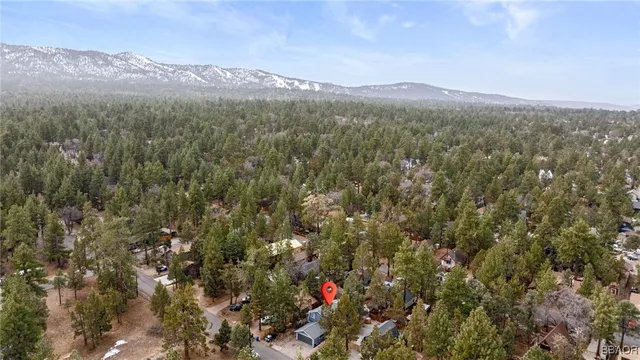 $375,000 | 156 Victoria Lane, Sugarloaf, CA 92386